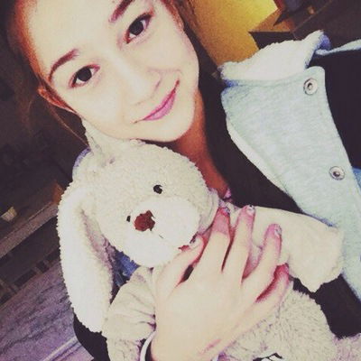 Карина Сбитнева