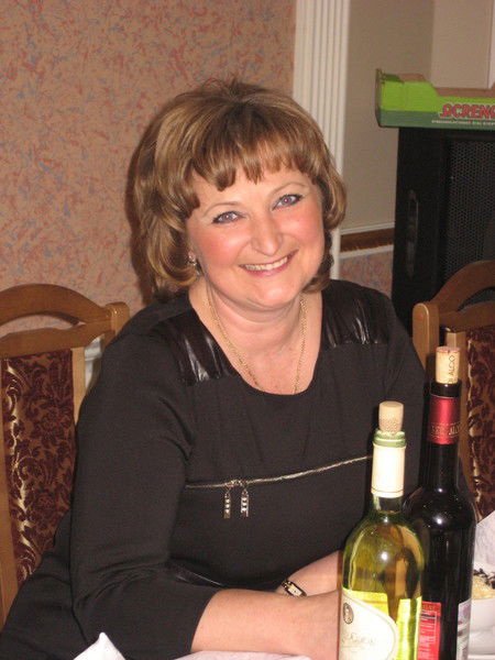 Лена Долгова