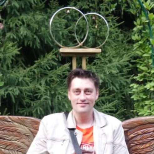 Александр Дмитриев