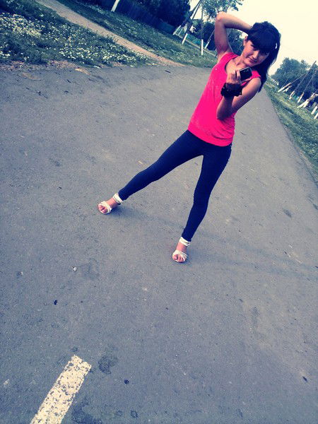 Sчastlivaya Брюнетка...