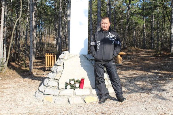 Андрей Шутов