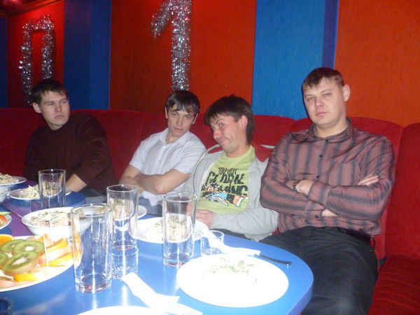 Сергей Шарапов