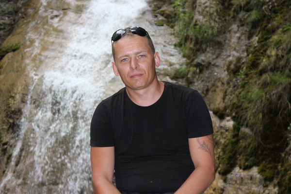 Неизвестно Неизвестно