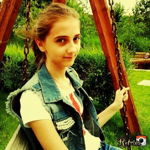 Миа Деревянко