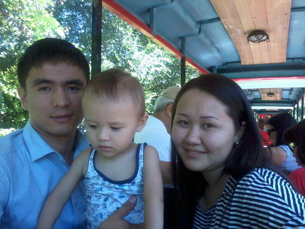 Уркен,айгерім,нариман Косымовтар