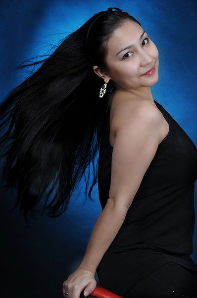 Асия Нугманова