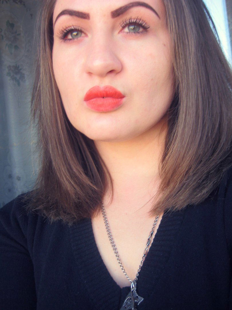 Елена Луканова