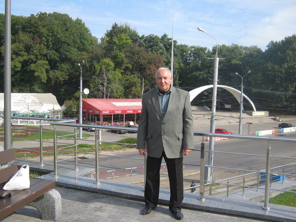 Игорь Названов