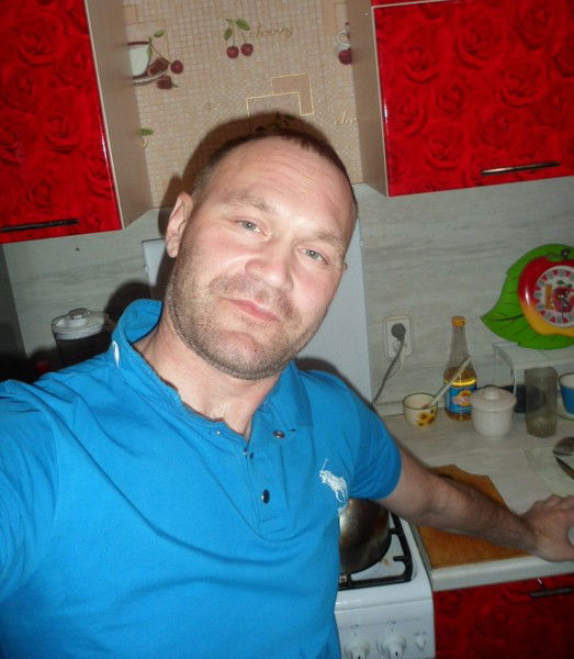 Жека Устинов