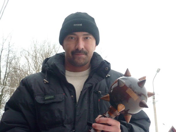 Роман Бушин