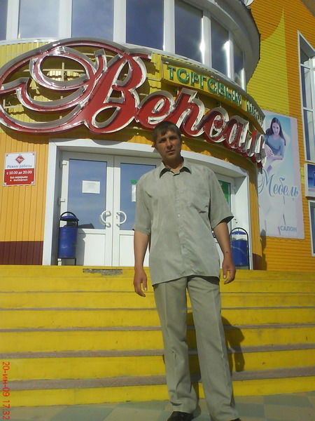 Дмитрий Кононов