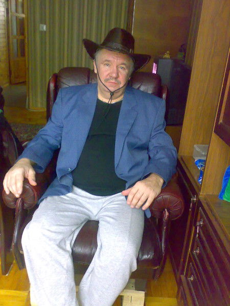 Неизвестно Неизвестно