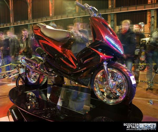 Вячеслав Македон