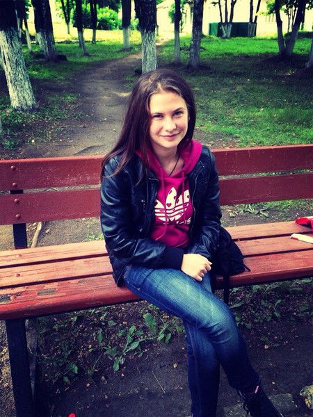 Александра Никишова