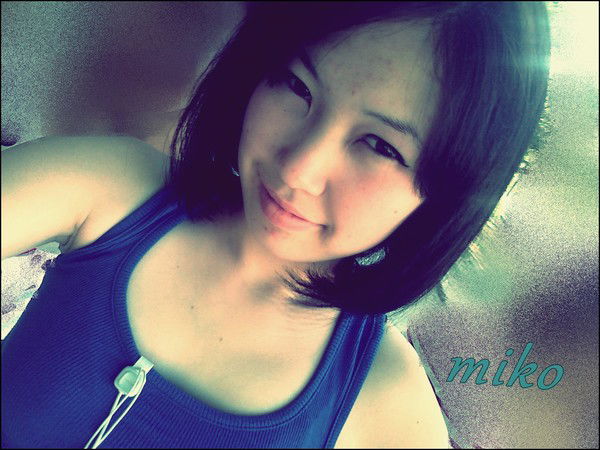 Акмарал Есжанова