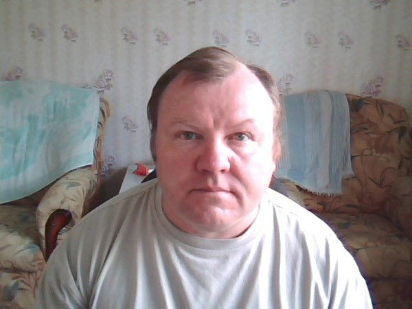 Владимир Петров