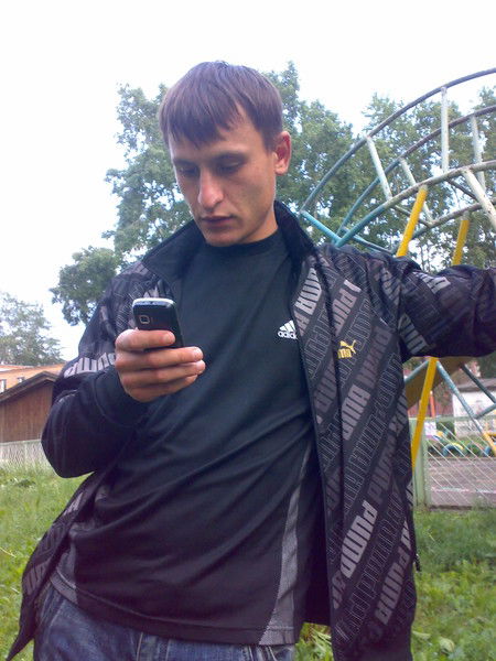 Максим Бушков