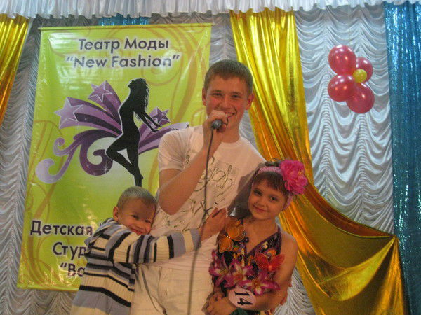 Константин Костин