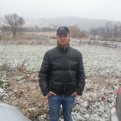 Юрий Глебов