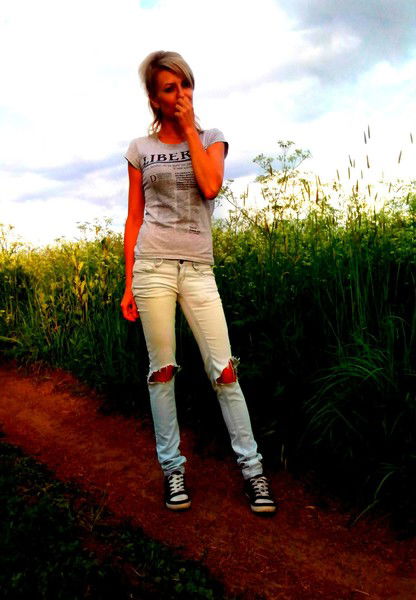 Инна Довольная;)))))