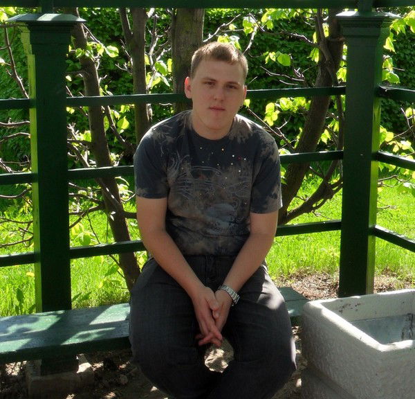 Саня Деревенец