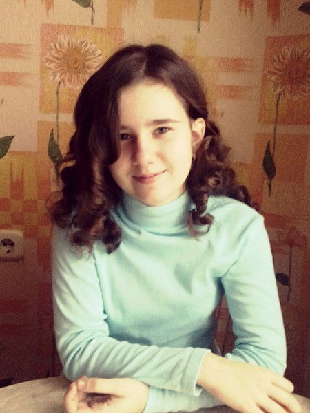 Лена Латушкина