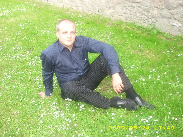 Андрей Беккер