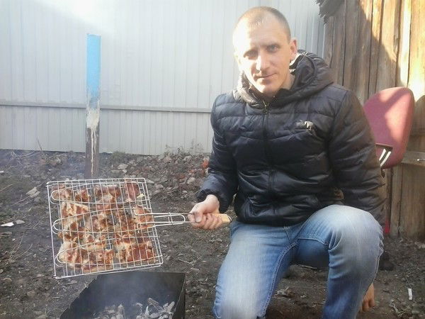 Дмитрий Пивоваров