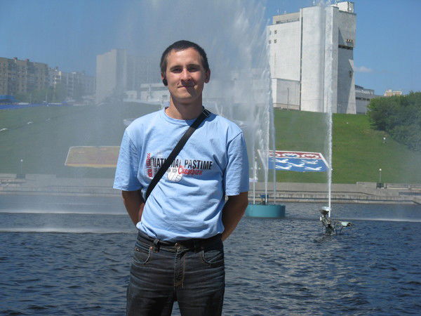 Юрий Иванов