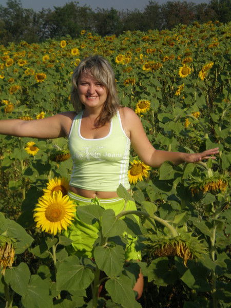 Елена Шарапанюк