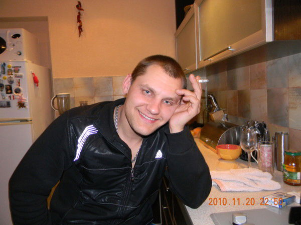 Сергей Сухов