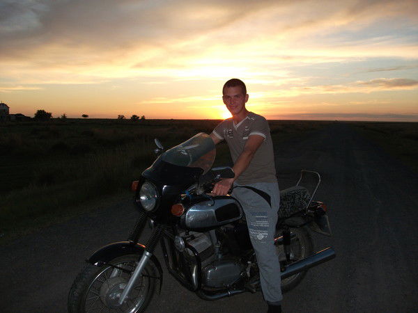 Макс Свичкарь