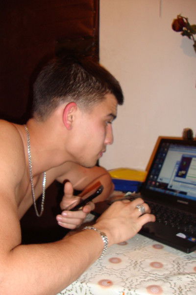 Азиз Хайдаров