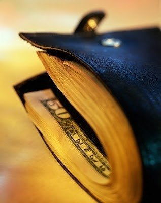 Владимир Сарыев