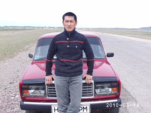 Егемберген Садуакасов