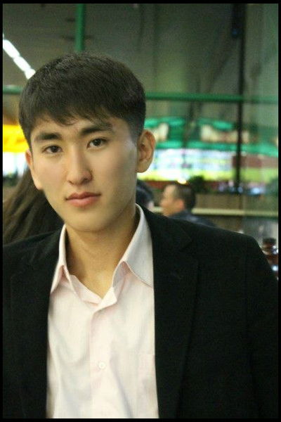 Асылан Адилханов