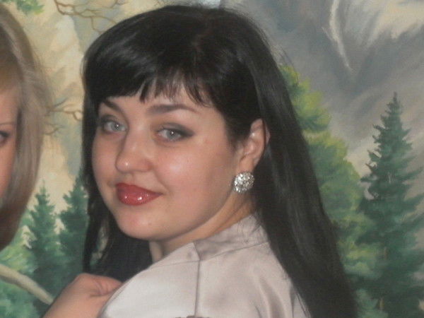 Наташа Лукова