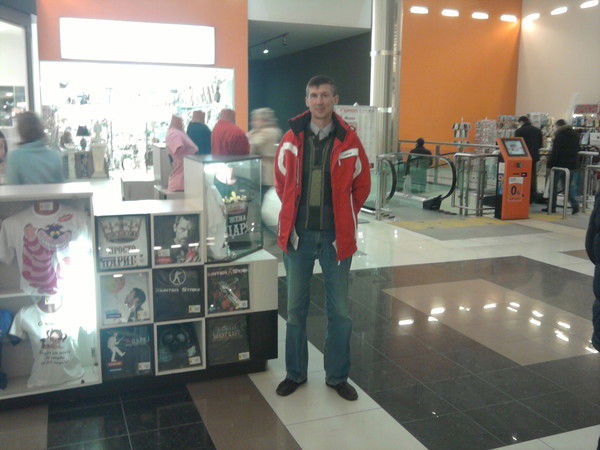 Константин Сальников