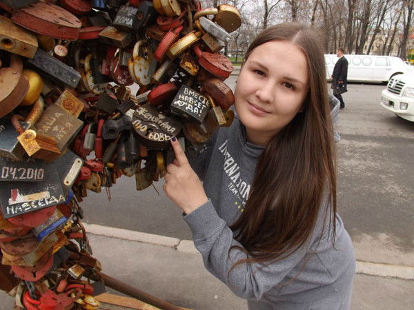 Анна Иванова