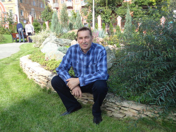 Геннадий Мельников