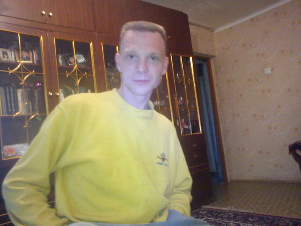 Александр Крысенко