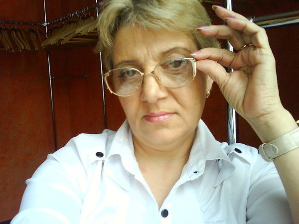 чем занимаешься да ничем работаю. Смотреть фото чем занимаешься да ничем работаю. Смотреть картинку чем занимаешься да ничем работаю. Картинка про чем занимаешься да ничем работаю. Фото чем занимаешься да ничем работаю
