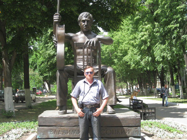 Олег Казаков