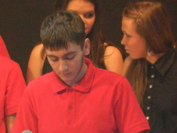 Саня Худиев