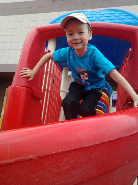 Нурхан Нурадинов