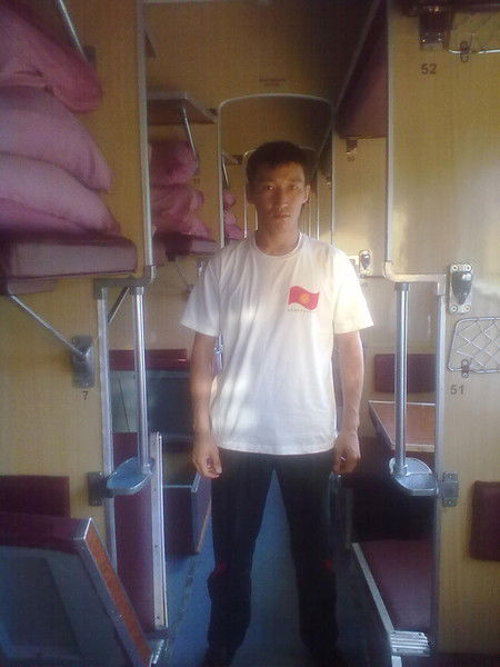 Улан Эркинов