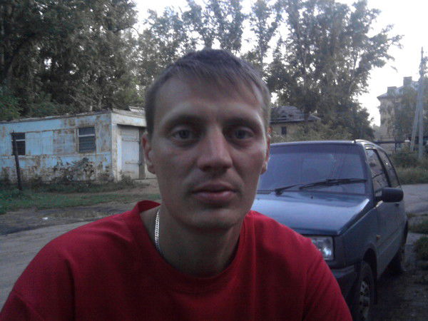 Денис Устинов