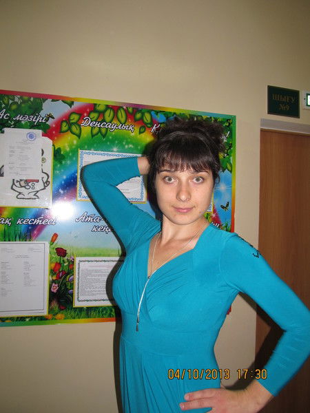 Лена Семенова