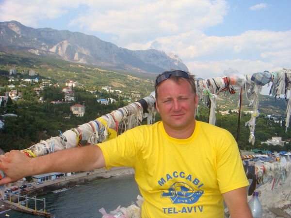 Игорь Бондаренко