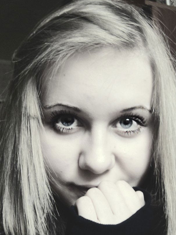 Юлька Левченко